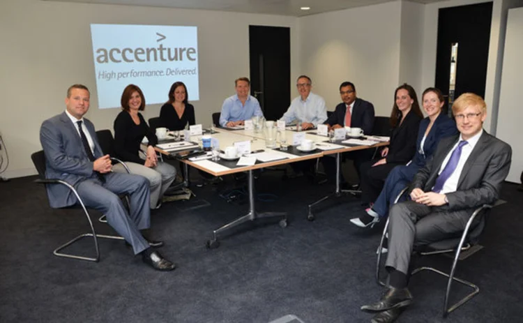 Accenture roundtable main group picture