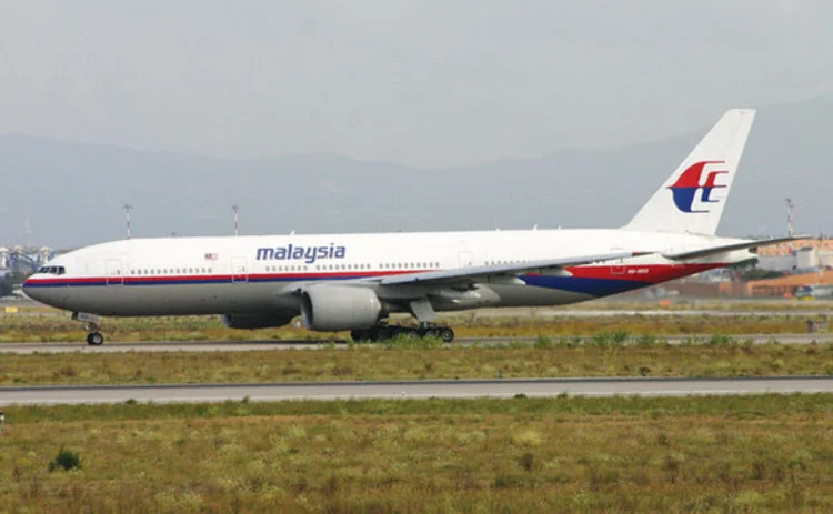 9M MRD Malaysian Airlines credit alan wilson