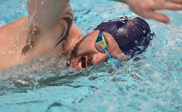 Simon Dyson swimming