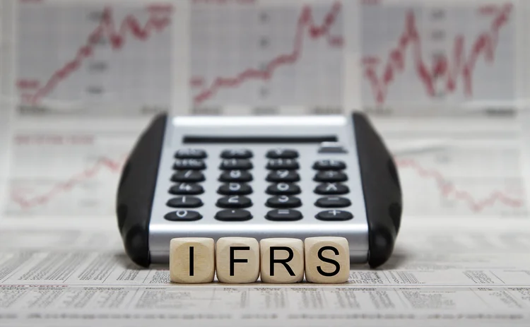 IFRS calculator, charts and stats