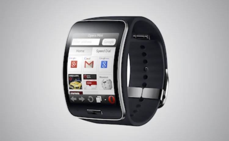 Opera mini web browser on Samsung Gear S smartwatch