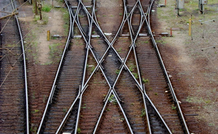A train track junction