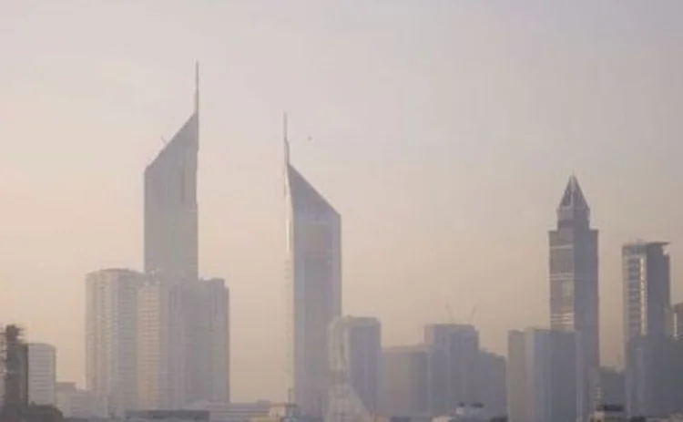 dubai-skyline-at-dusk-skyscrapers