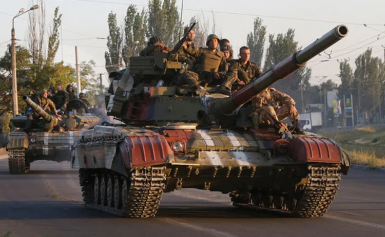 pa-photo-ukraine-tanks