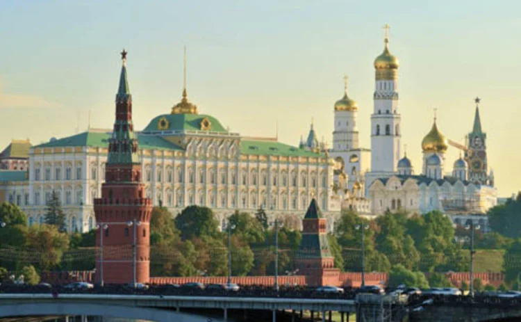 moscow-kremlin1-web