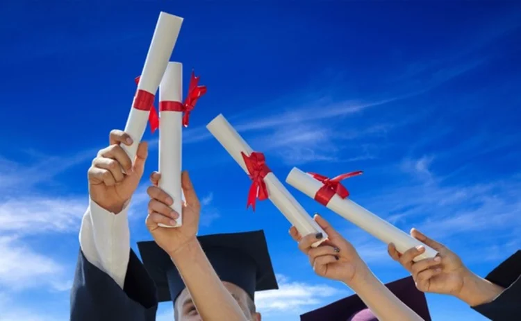 graduate-degree-ceremony-scroll