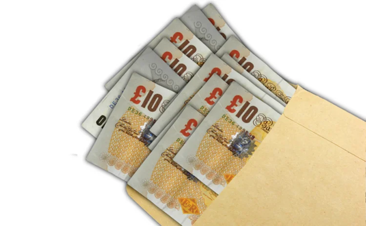 brown-envelope-bribe