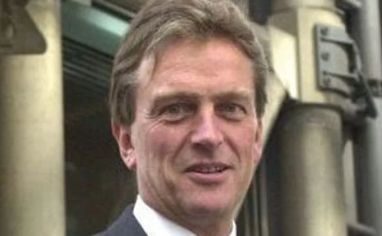 ewen gilmour antares