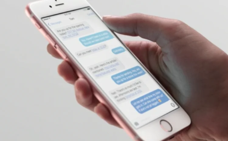 iPhone 6S comes in rose-gold and has 3D Touch features