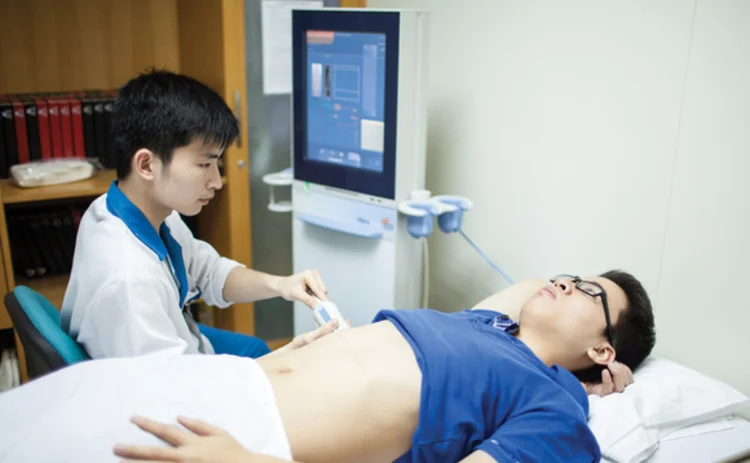 scan-hospital-doctor-asia