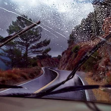 Car_rain_dangerous road_for CMS